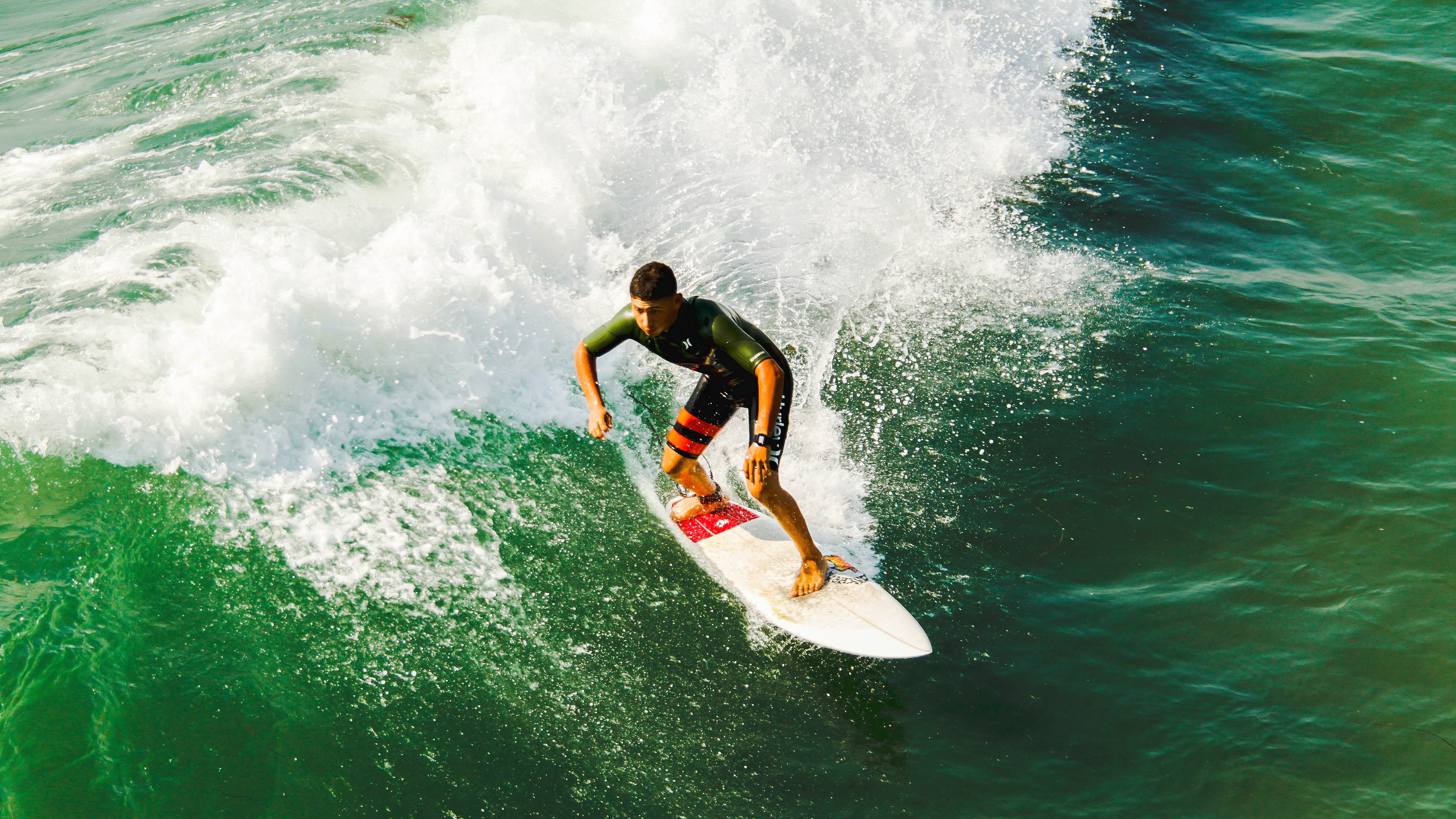 库里迎来十二赛季高光表现,法国队球迷沸腾!