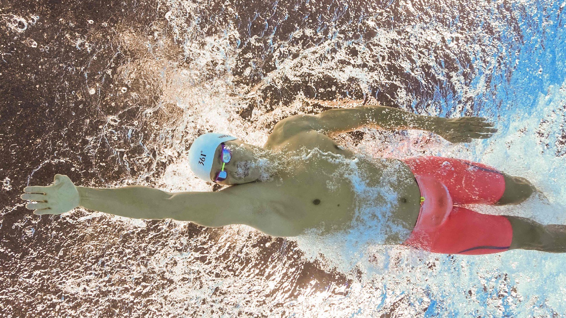 Ning在法国队比赛中精彩发挥，赛事规则更新引发热议！